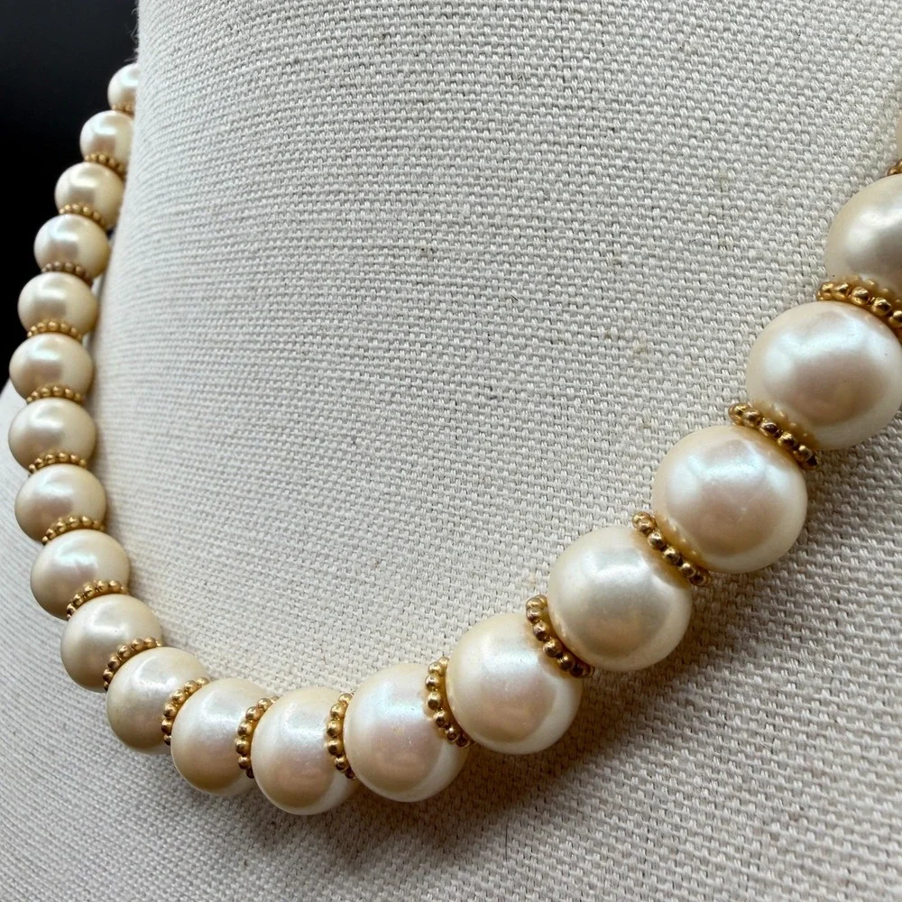 Cream Faux Pearl Beaded Necklace Gold Tone Spacer Classic Elegant Statement